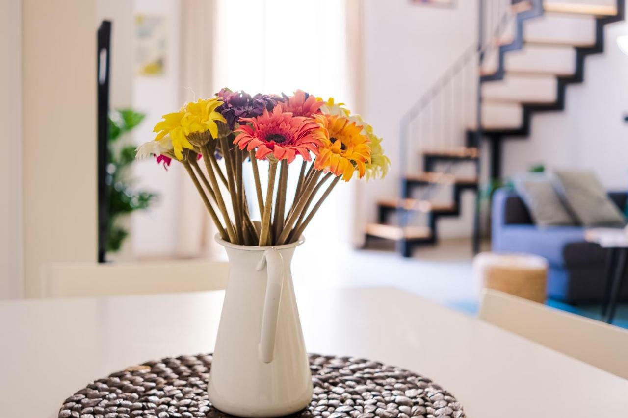 Modern House Apartment Napoli Bagian luar foto