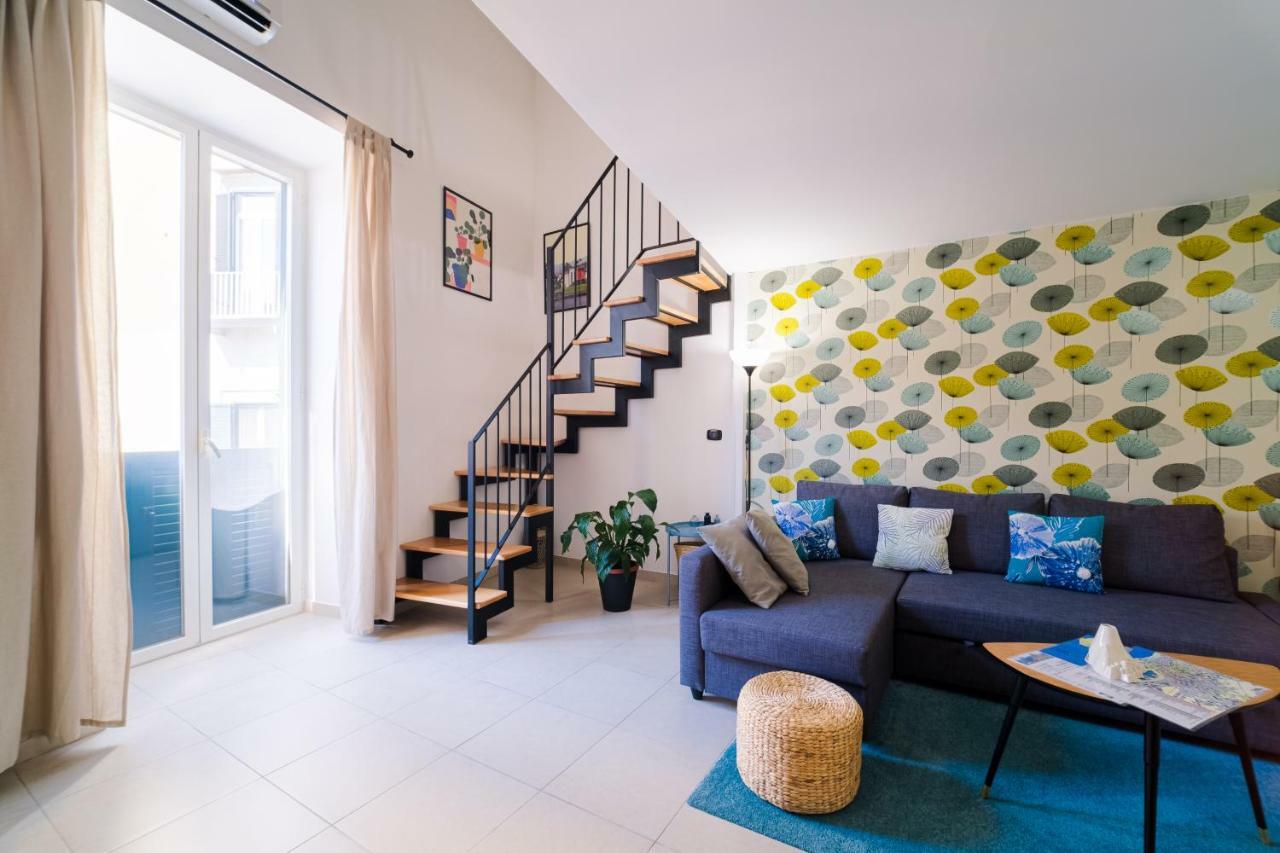 Modern House Apartment Napoli Bagian luar foto